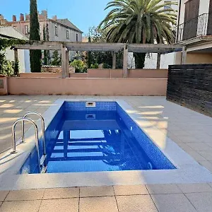 Apartamento En Centro De Con Parking Y Piscina Tossa de Mar