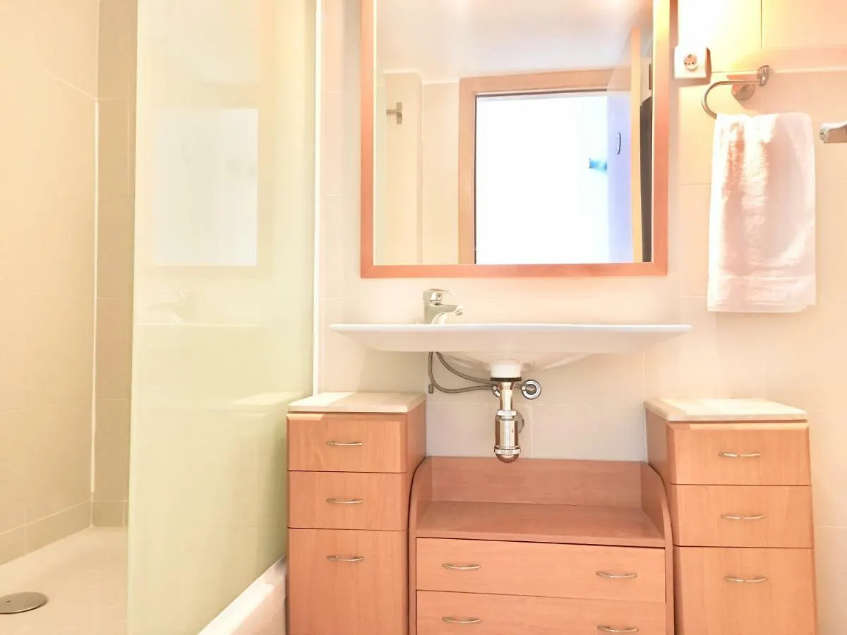 Ancora Frontbeach Luxury Apartment Tossa de Mar 0*,