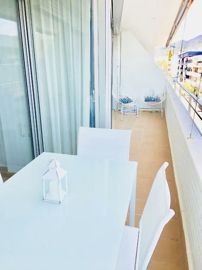 Ancora Frontbeach Luxury Apartment Tossa de Mar Spanje