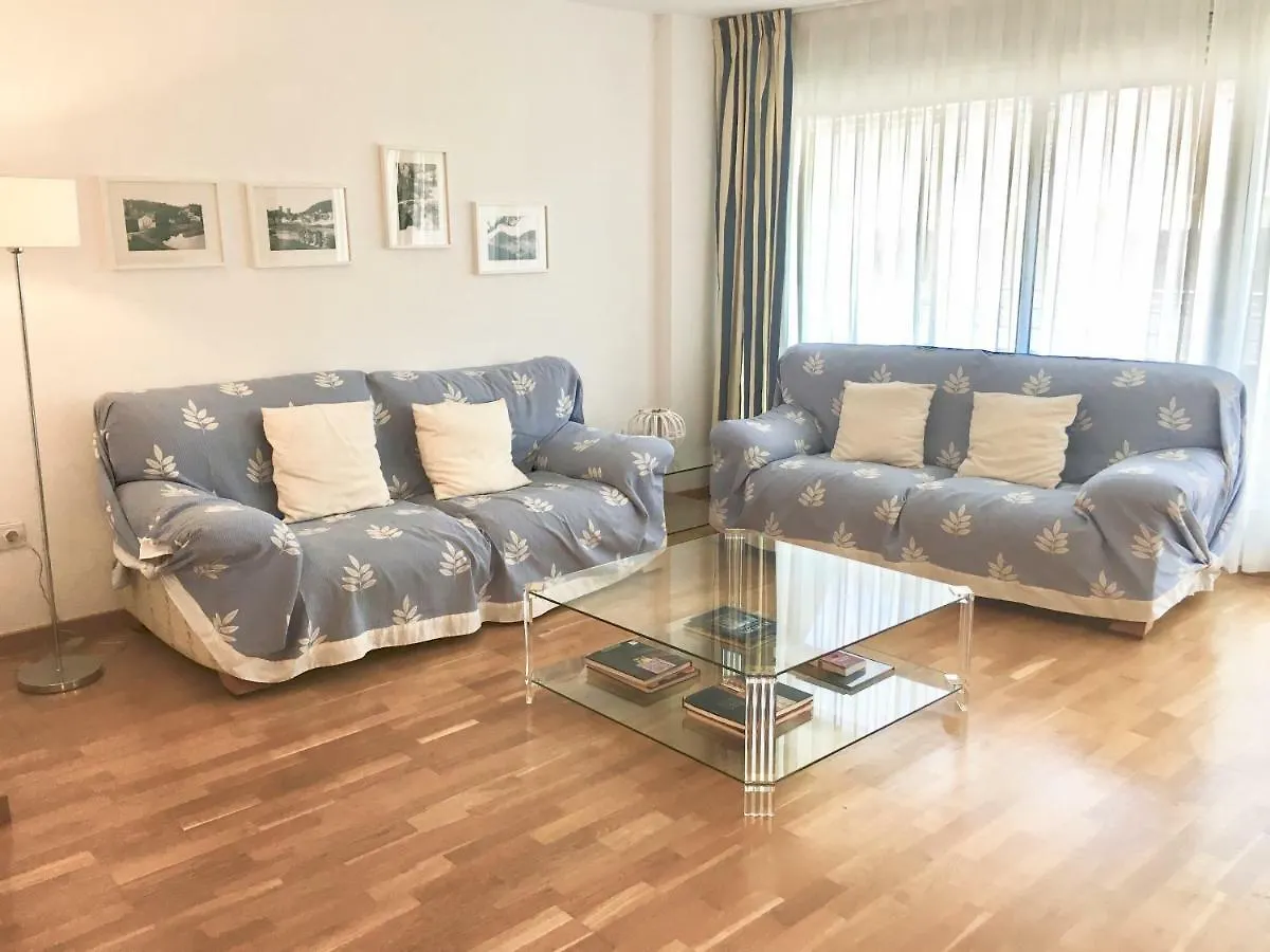 Ancora Frontbeach Luxury Apartment Tossa de Mar