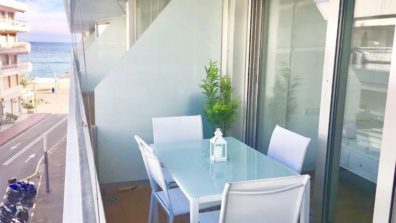 Ancora Frontbeach Luxury Apartment Tossa de Mar